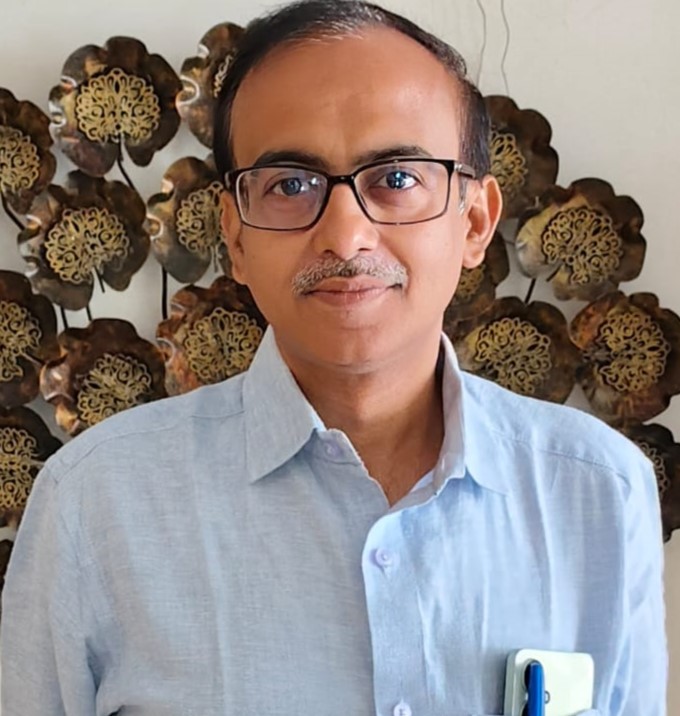 Dr. Mayank Bhargaw
